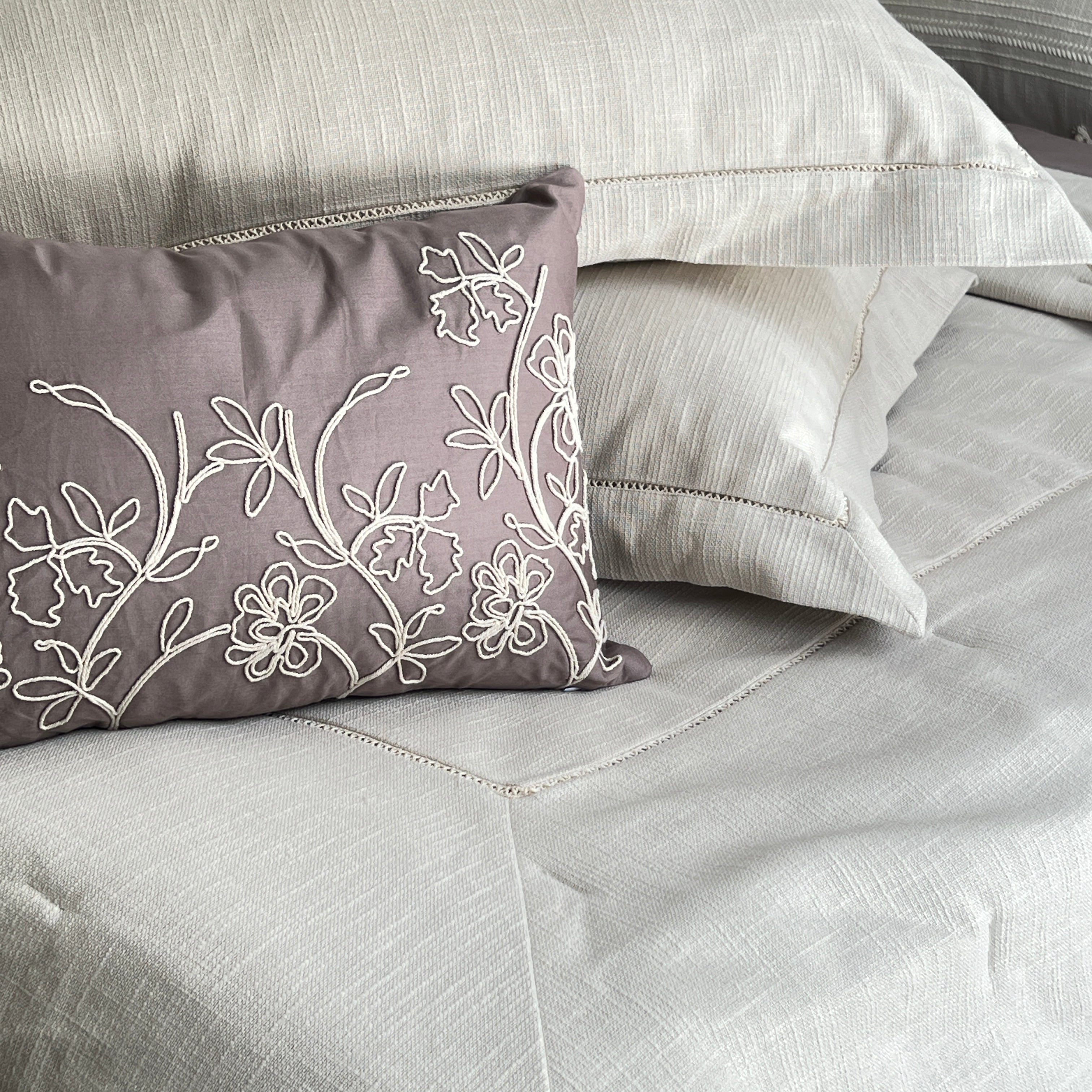 Heritage Beige Bedding Set (9 PC Set)