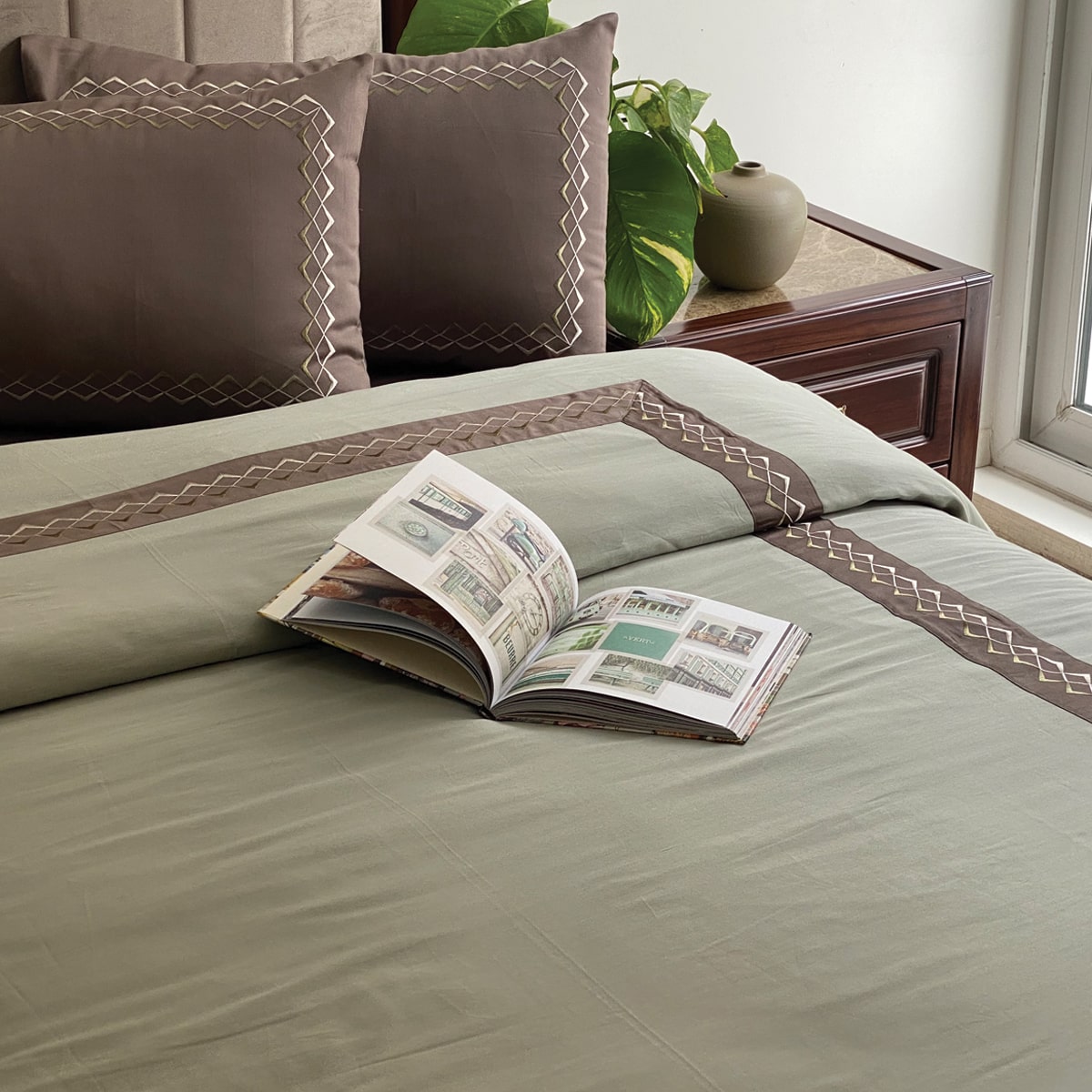 Splash Khaki and Sage Green Dreams Duvet Cover