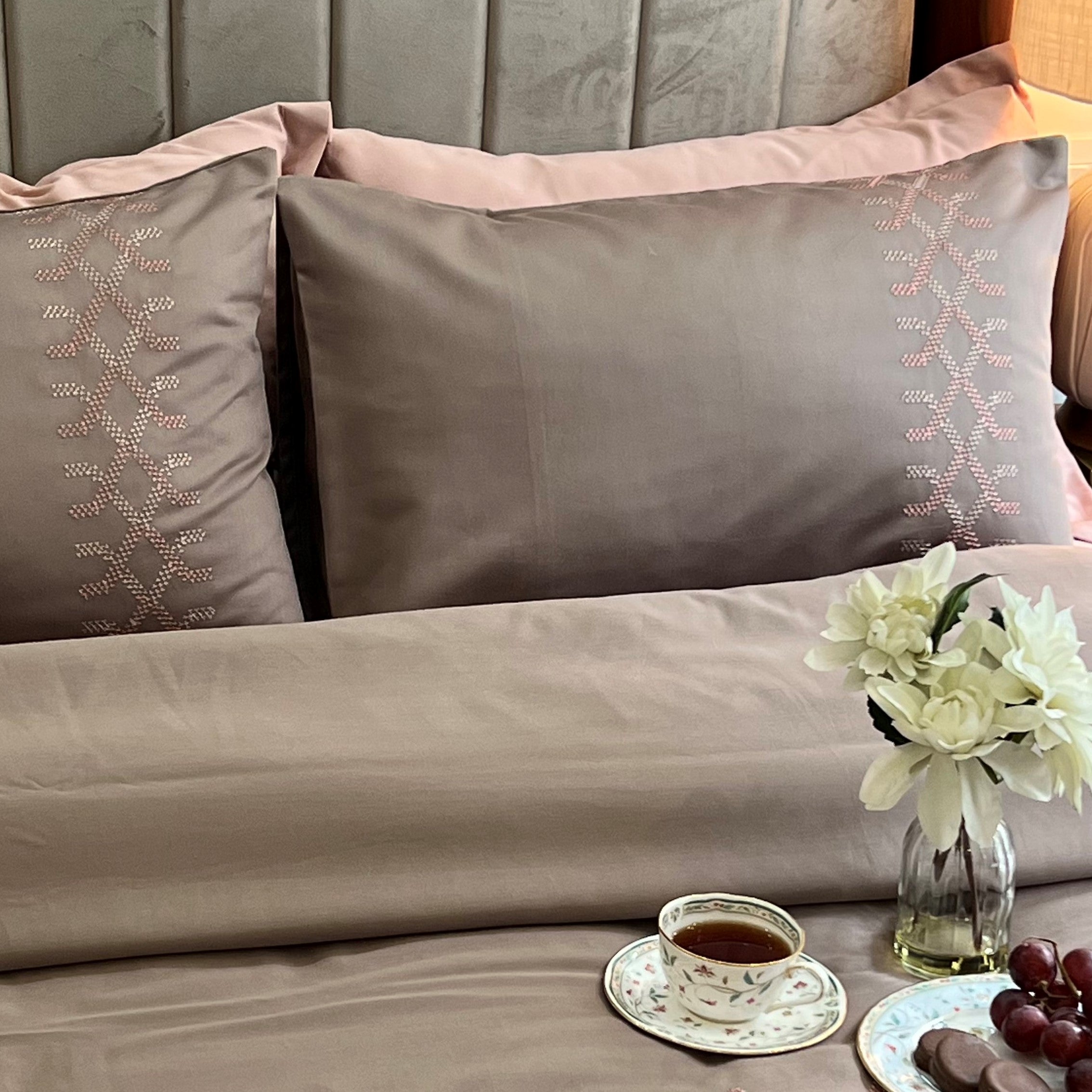 1000TC Cotton Rich Tribe Taupe Syona Bedsheet Set