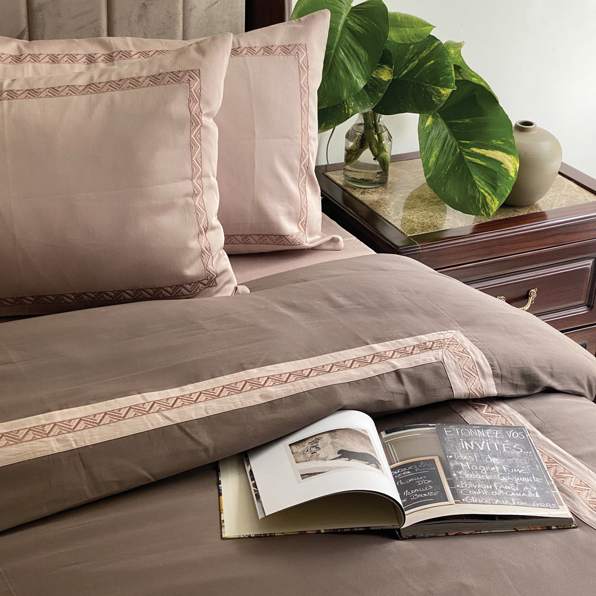 Twist Beige and Khaki Dreams Duvet Cover Set