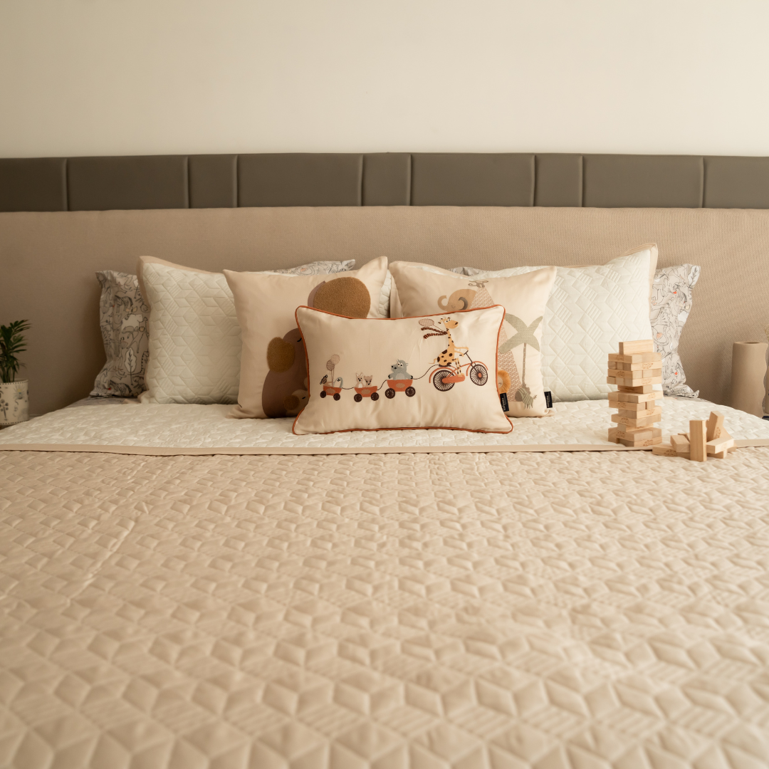 Wild Wonders Oats Beige and Ivory Kids Bedding Set (10 PC Set)