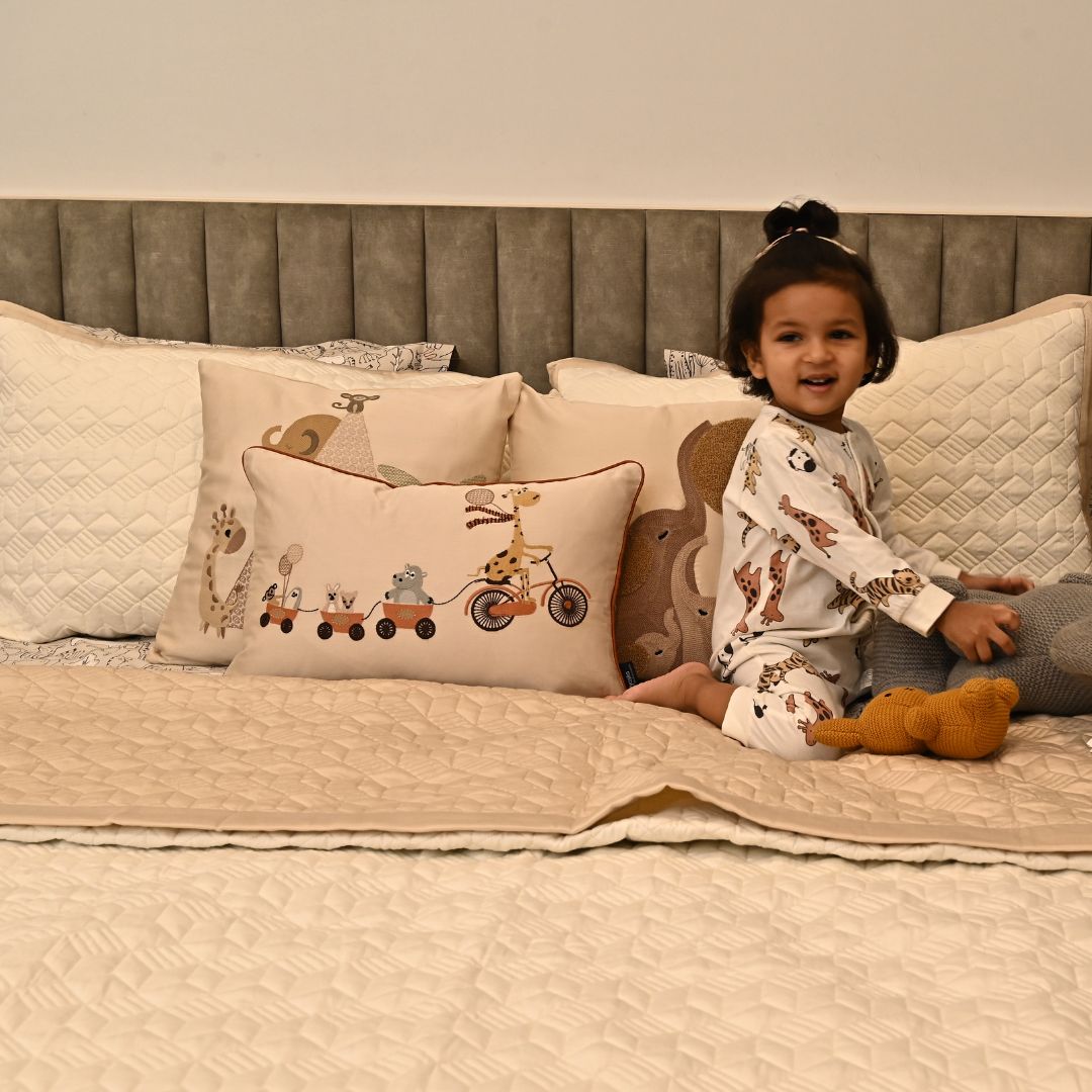 Wild Wonders Oats Beige and Ivory Kids Bedding Set (10 PC Set)