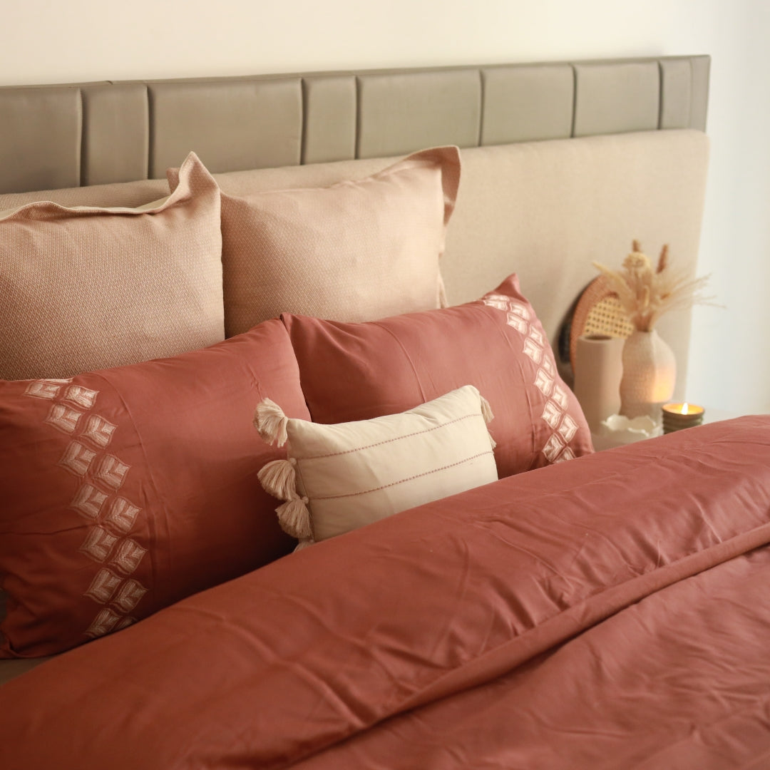 Leaflet Blush Syona Duvet Cover Set