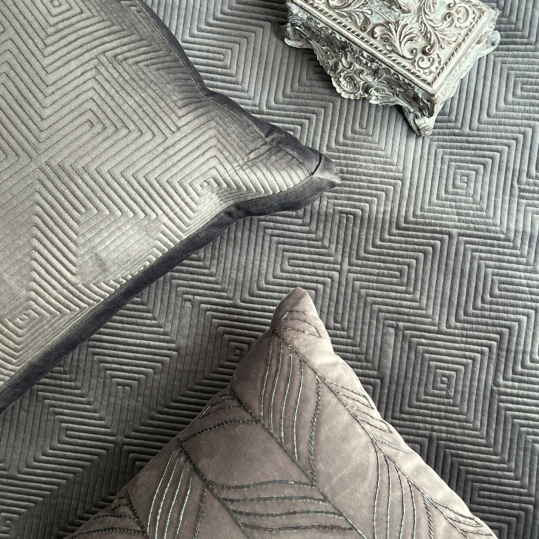 Maze Dark Grey Velvet Trousseau Set (10 PC Set)