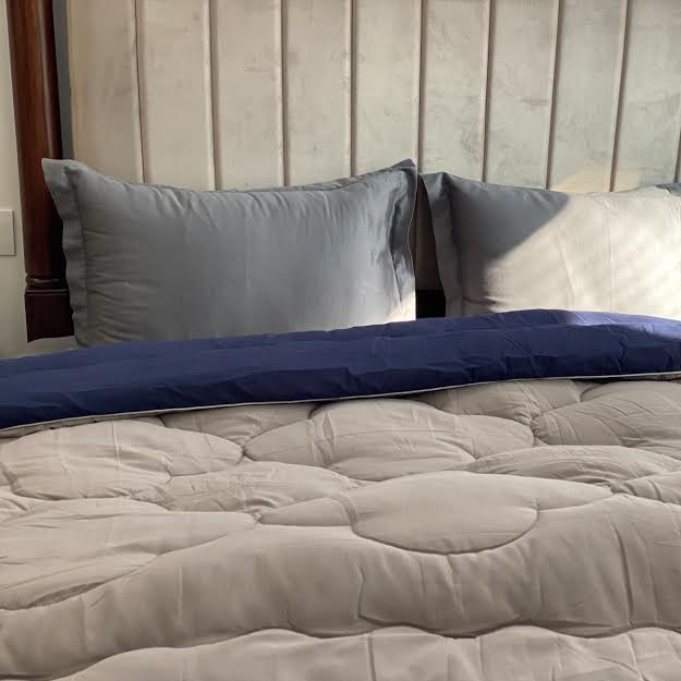 Customisable Single Bed Reversible Heavy Winter Quilt (350 GSM)