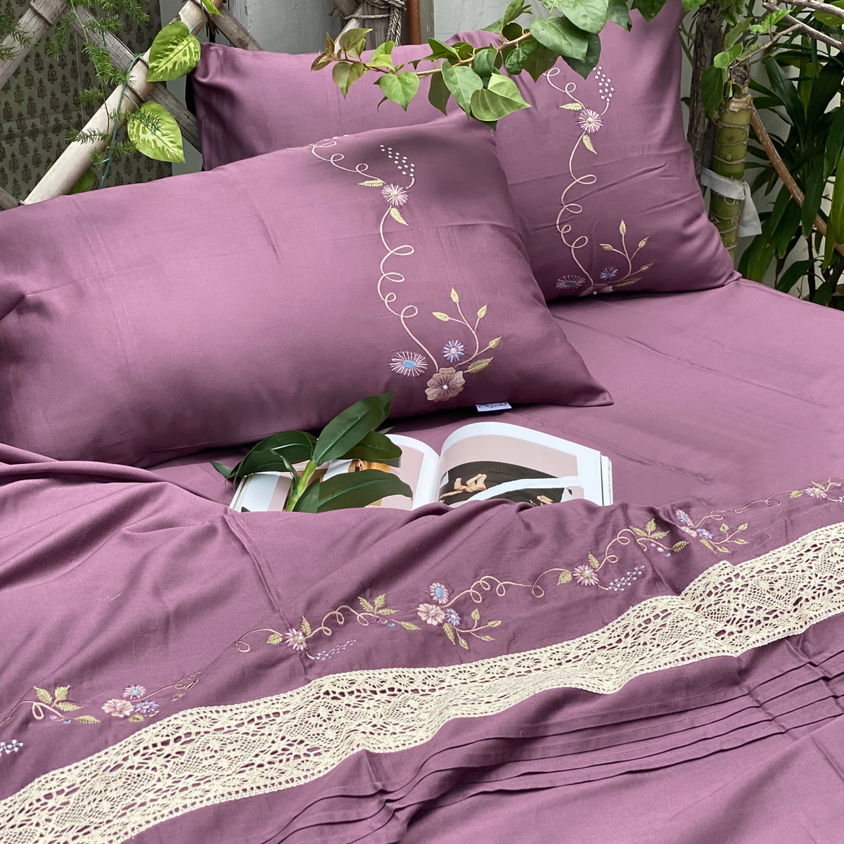 Wild Florals Mauve Duvet Cover Set