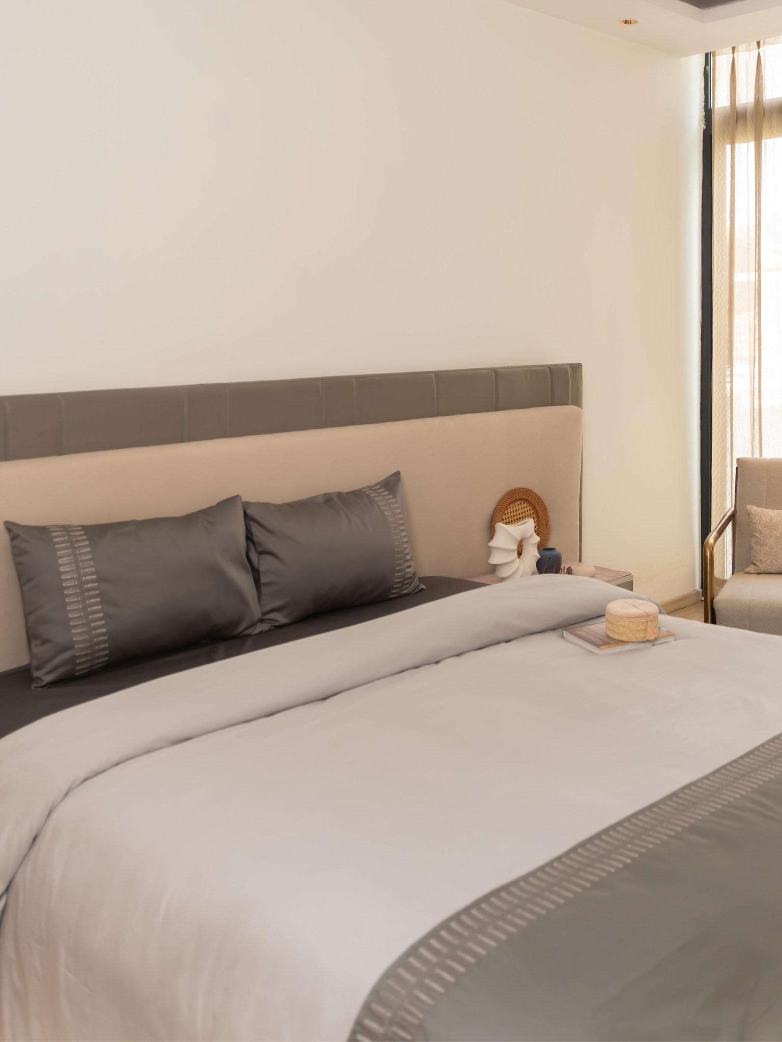 Elise Elephant Grey Sandstone Grey Dreams Duvet Cover