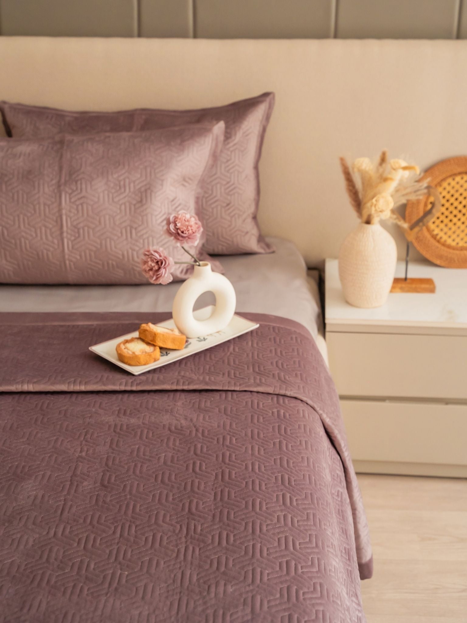 Zayne Lilac Velvet Trousseau Set (10 PC Set)