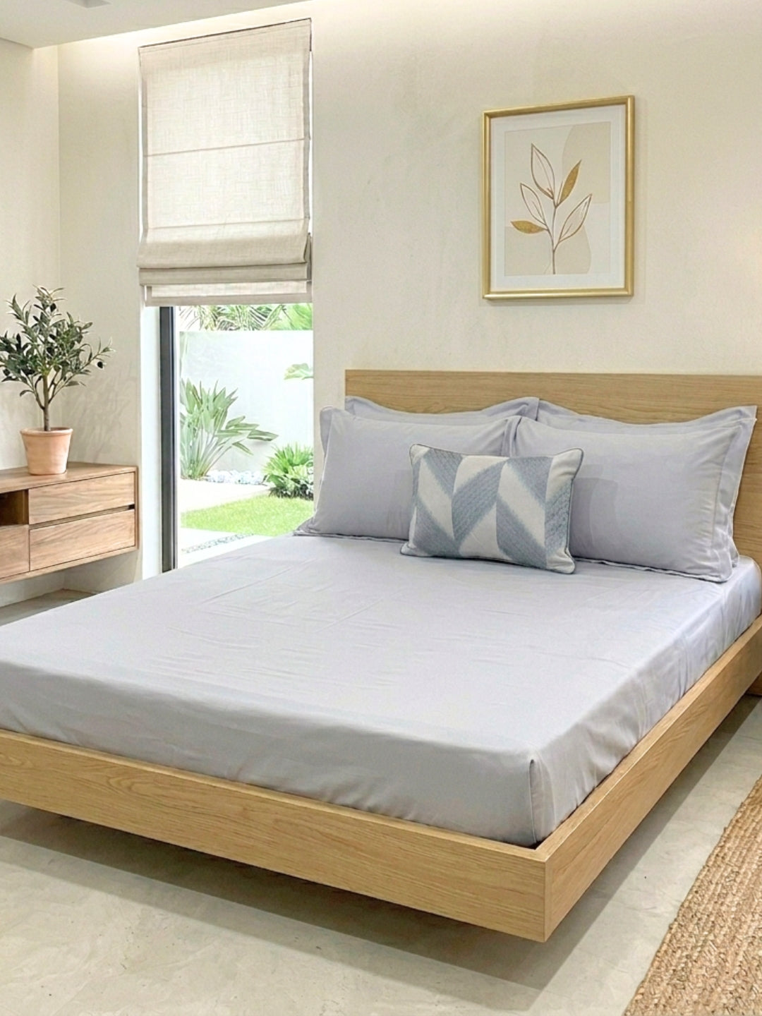 Stacy Smoke Blue Treasure Bedsheet