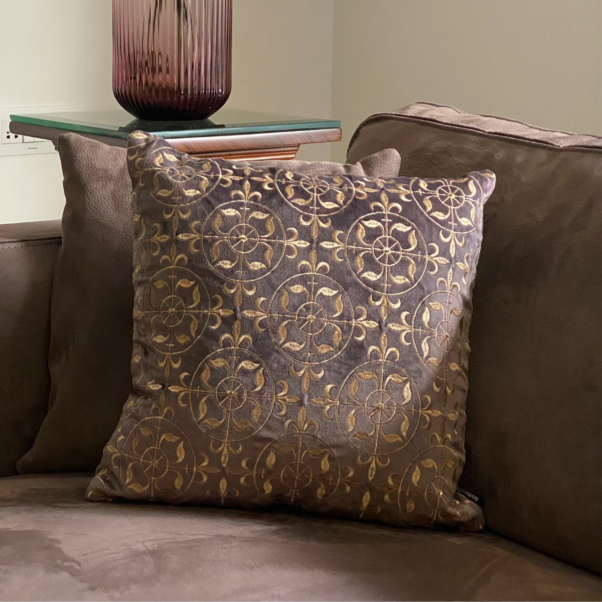 Decorative Lantern Mousse Velvet Cushion Cover 16x16