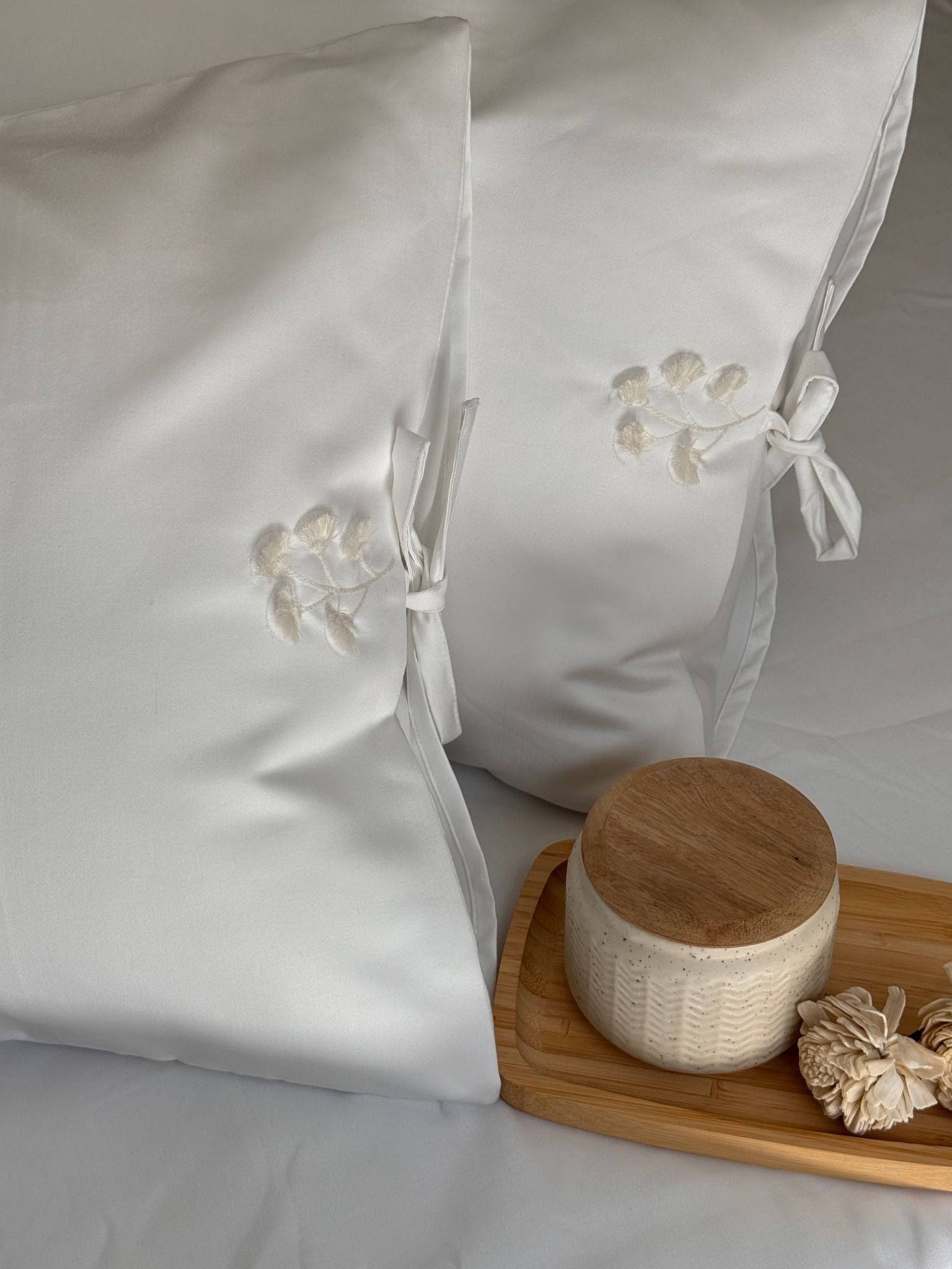 1000TC Botanique Snow White Egyptian Cotton Bedsheet Set