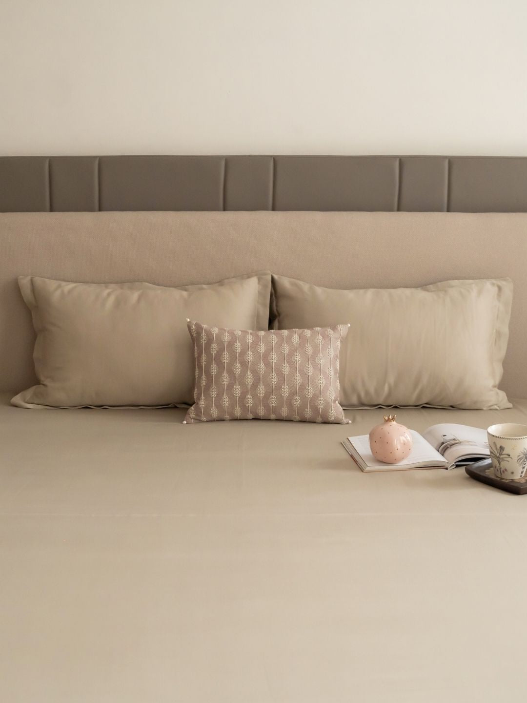 Abyss Beige Treasure Bedsheet Set