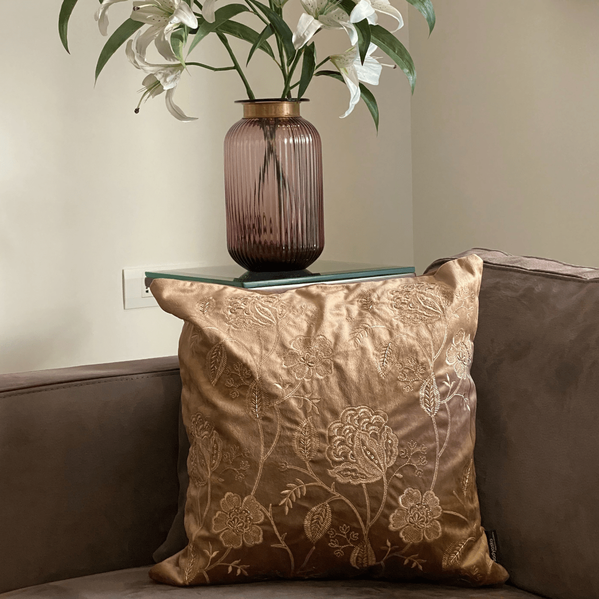 Decorative Bloomy Camel Velvet Cushion Cover 16x16