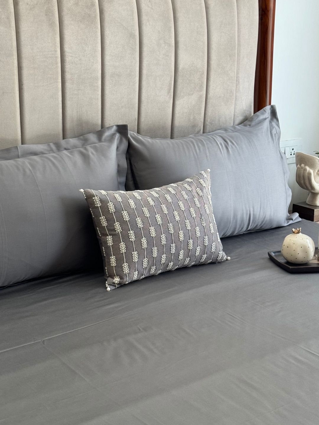 Abyss Elephant Grey Treasure Bedsheet Set
