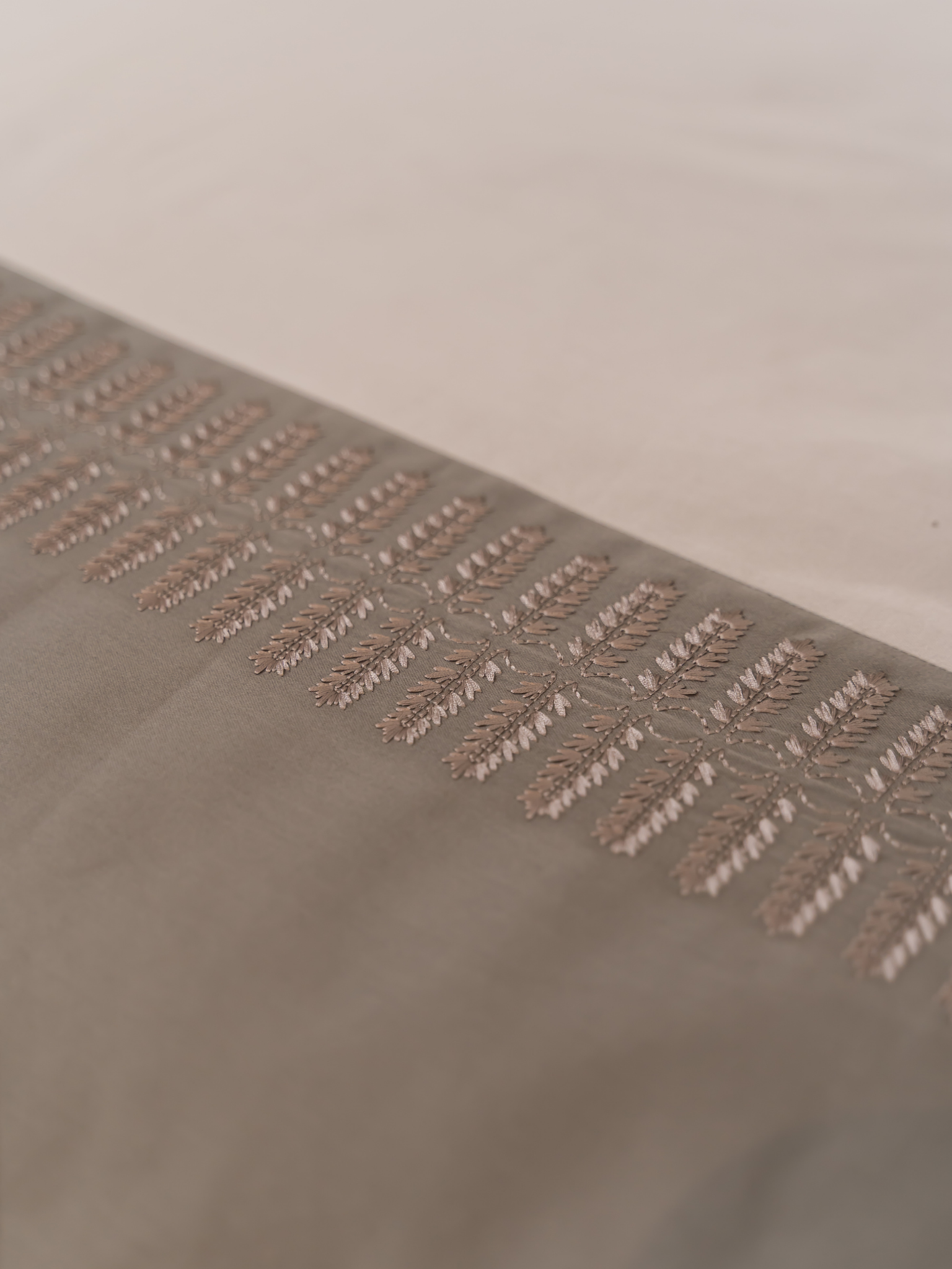 Elise Elephant Grey Sandstone Grey Dreams Duvet Cover Set