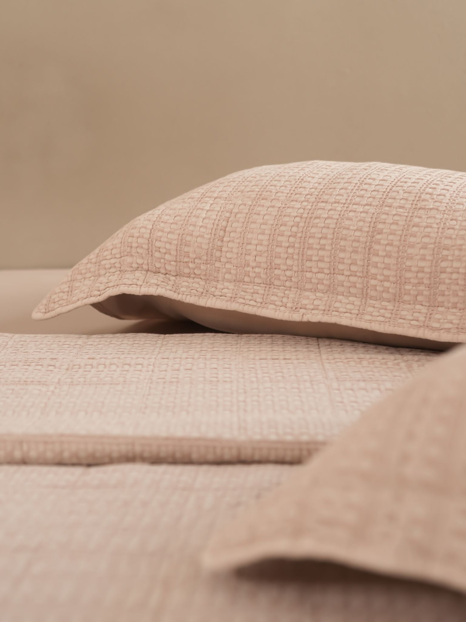 Serra Buff Quilted Cotton Bedspread Set