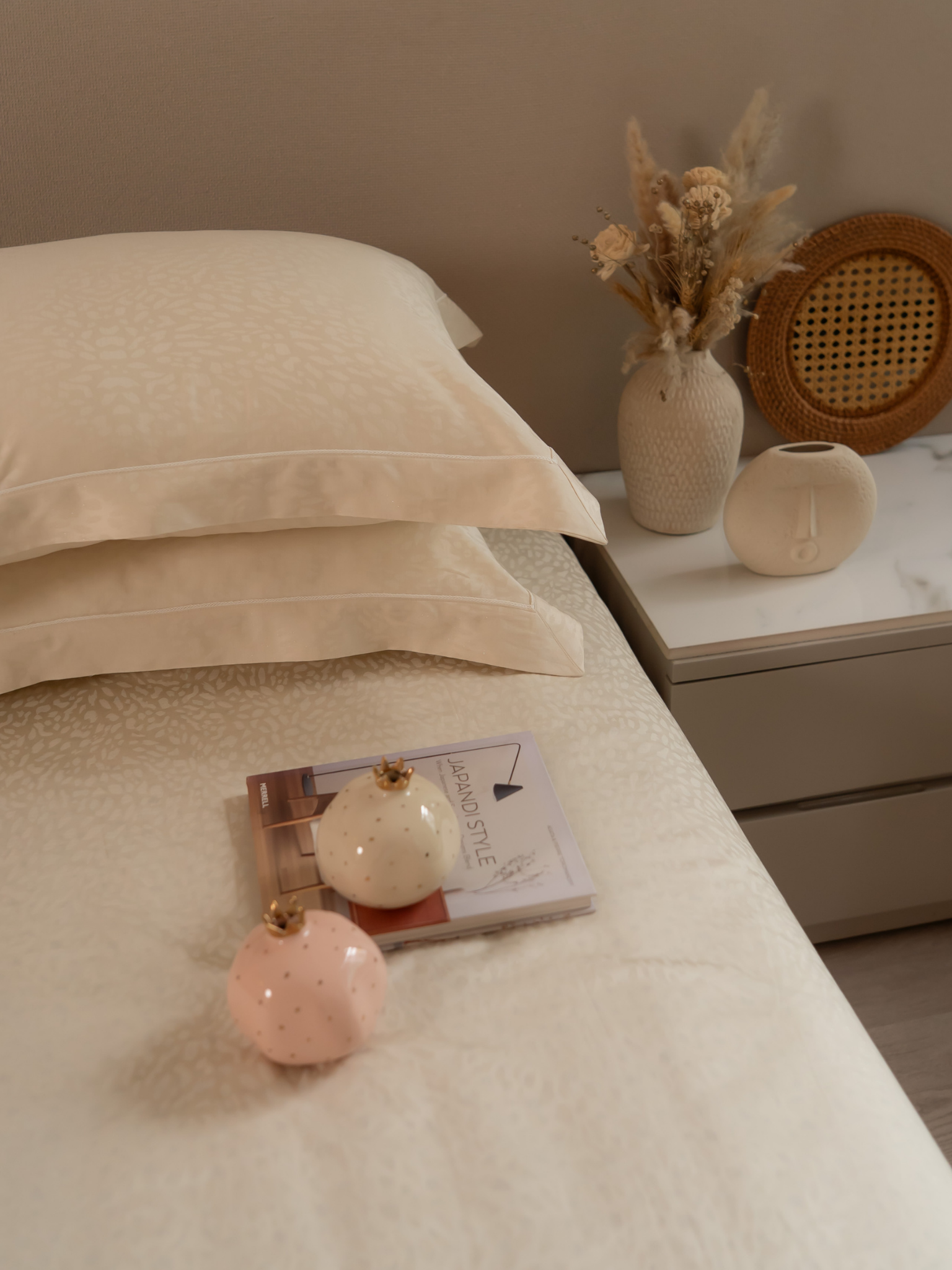 Vanilla Frost Premium Tencel Jacquard Bedsheet Set with Lace