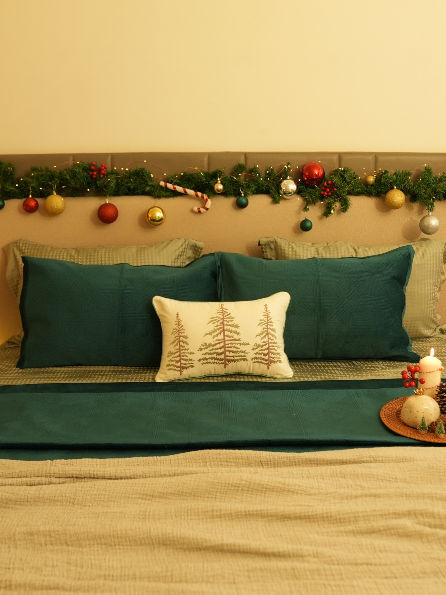 Bonito Emerald Green Velvet Sage Tencel Christmas Bedding Set