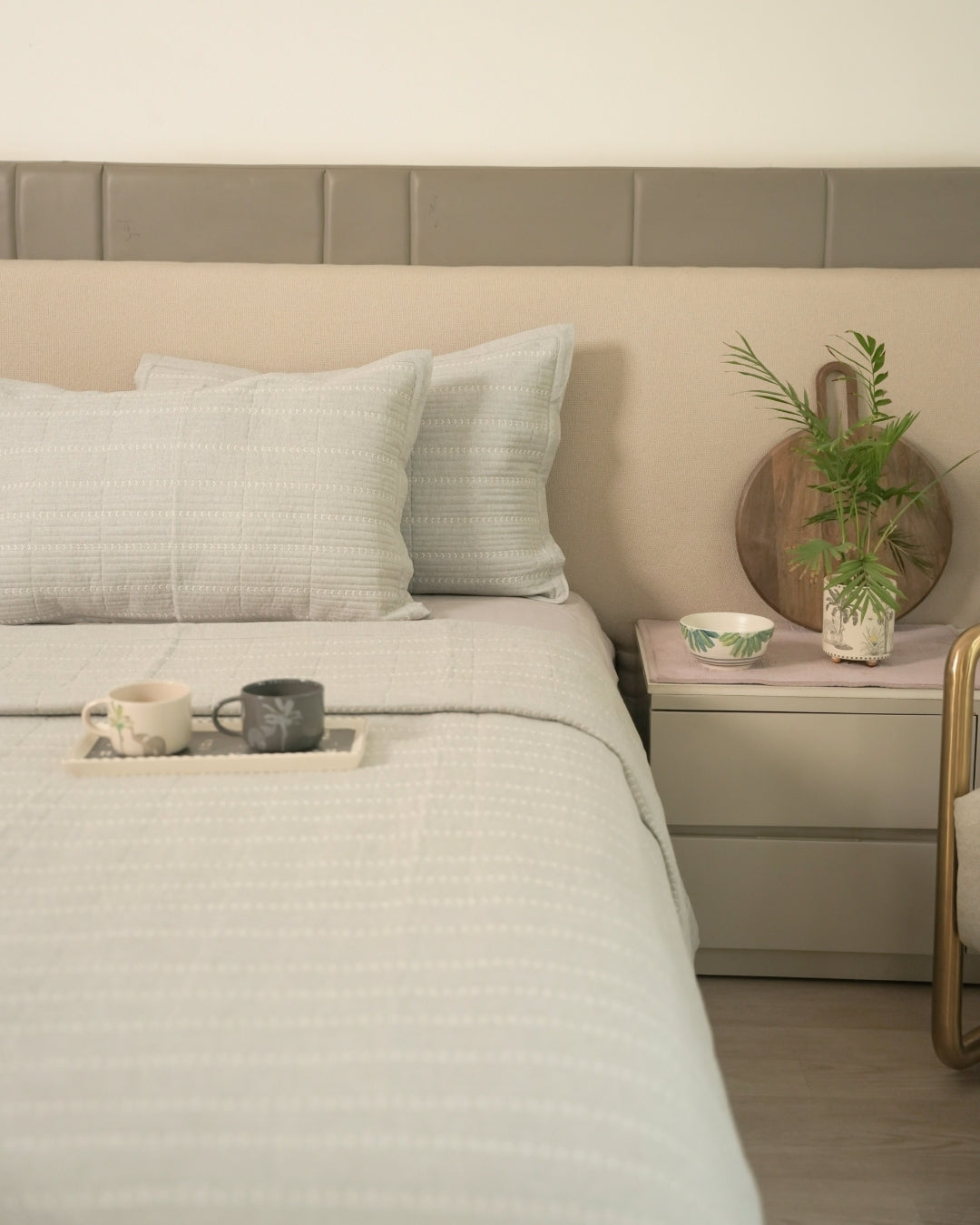 Aurelia Grey Quilted Bedspread Set