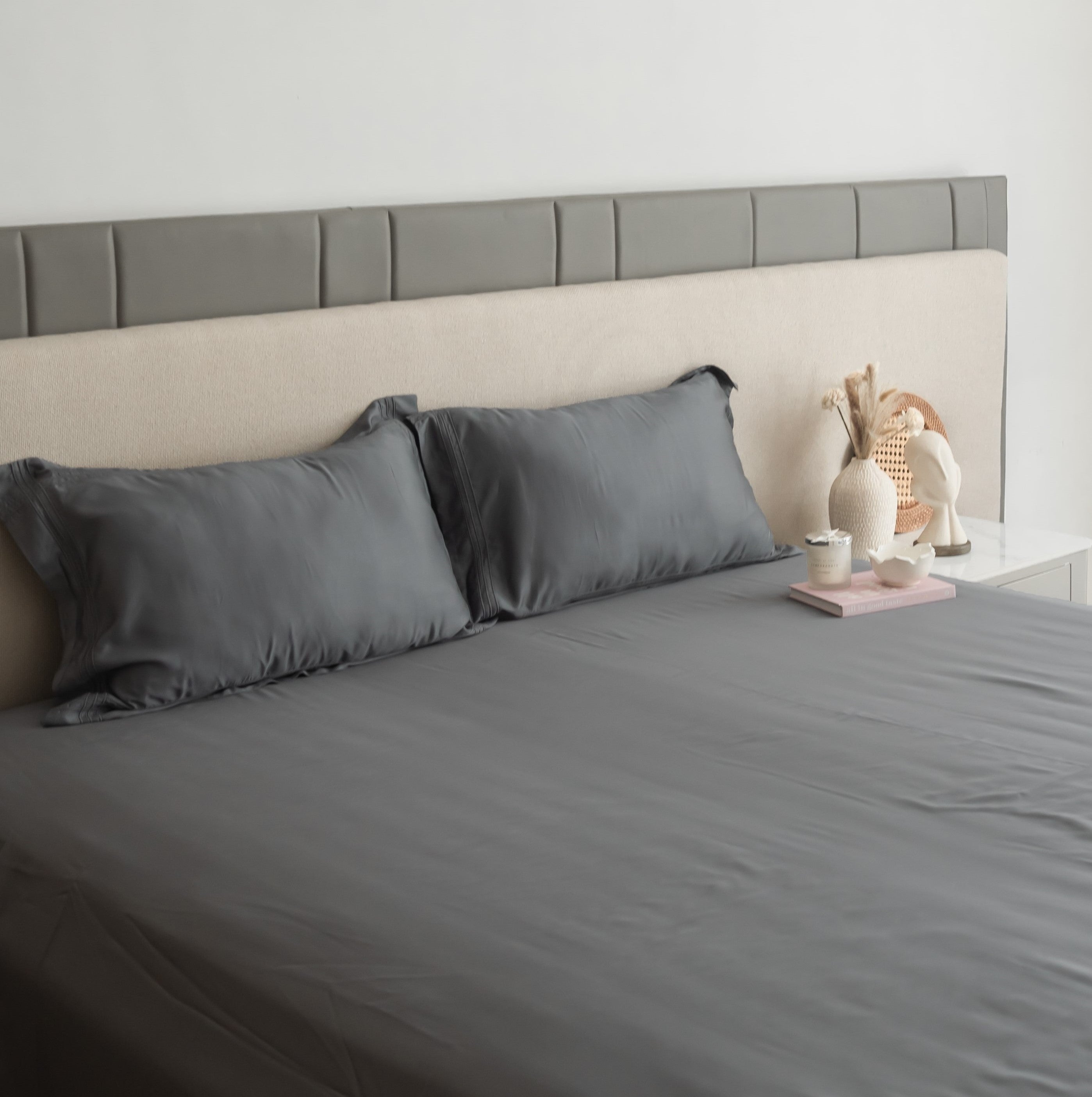 Charcoal Grey Pleated Bamboo Bedsheet Set