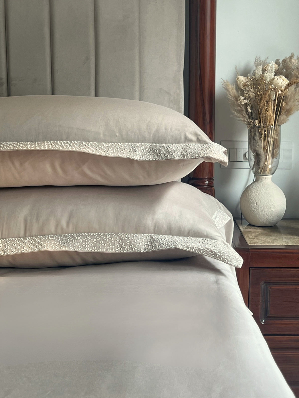 Eden Beige Bedsheet Set