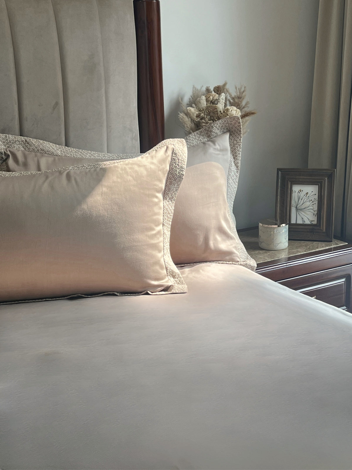 Eden Beige Bedsheet Set