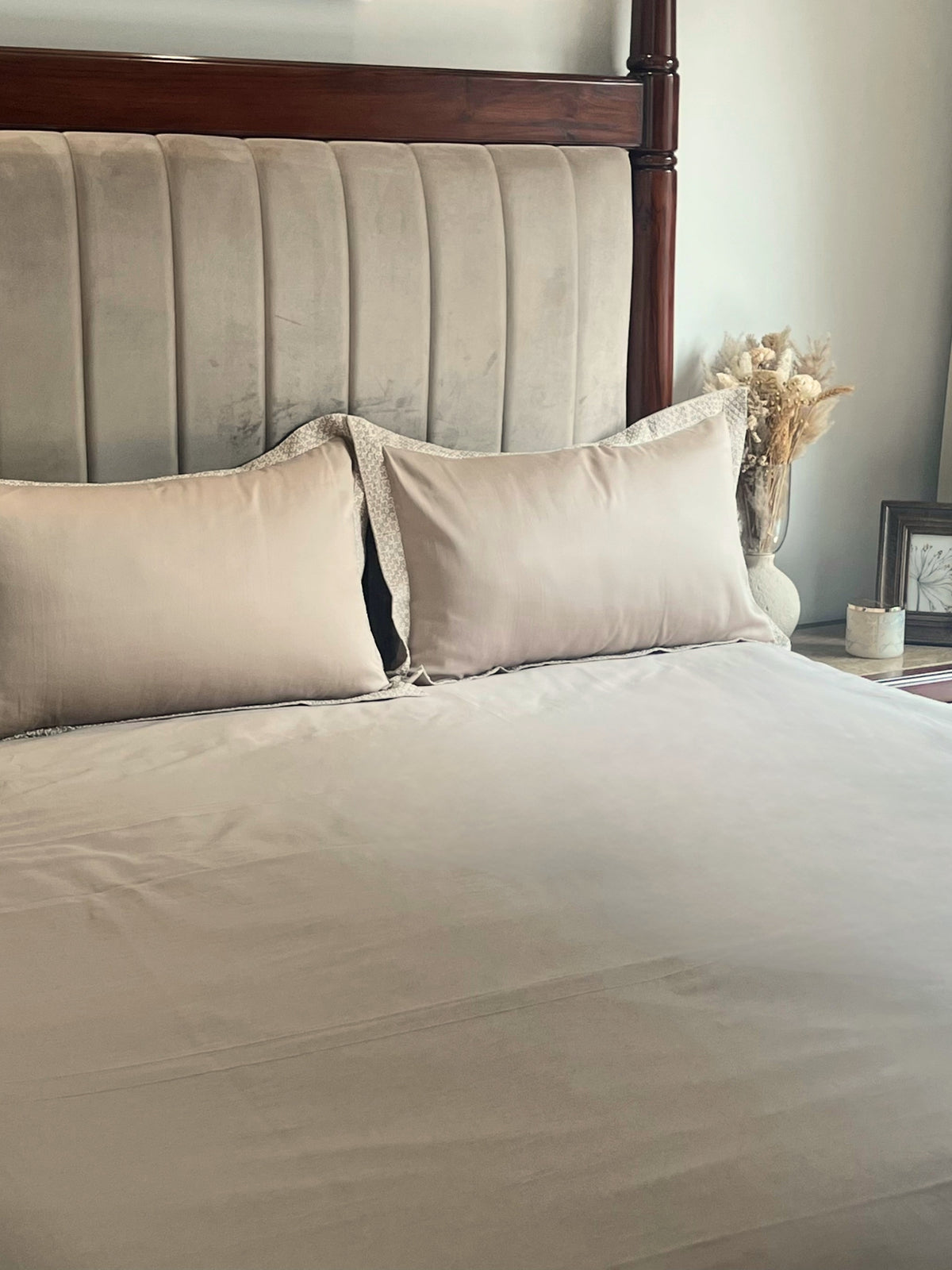 Eden Beige Bedsheet Set