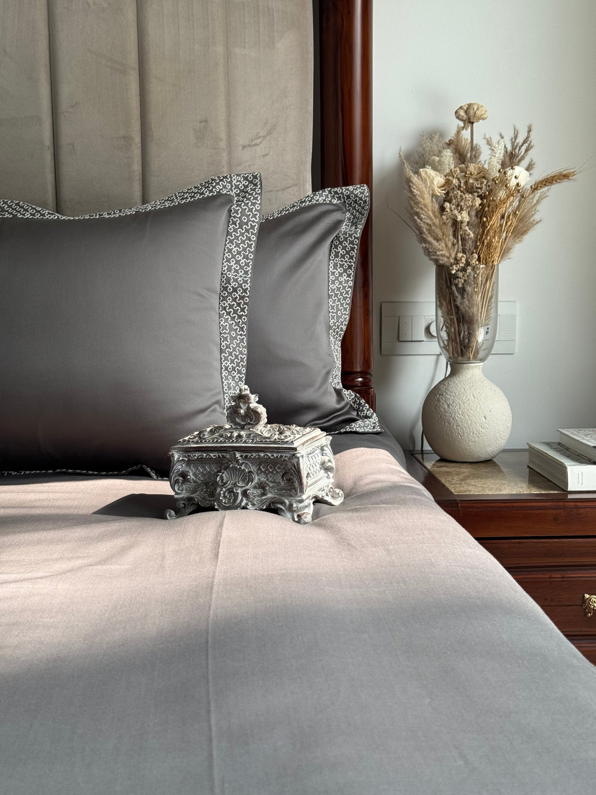 Eden Elephant Grey Bedsheet Set