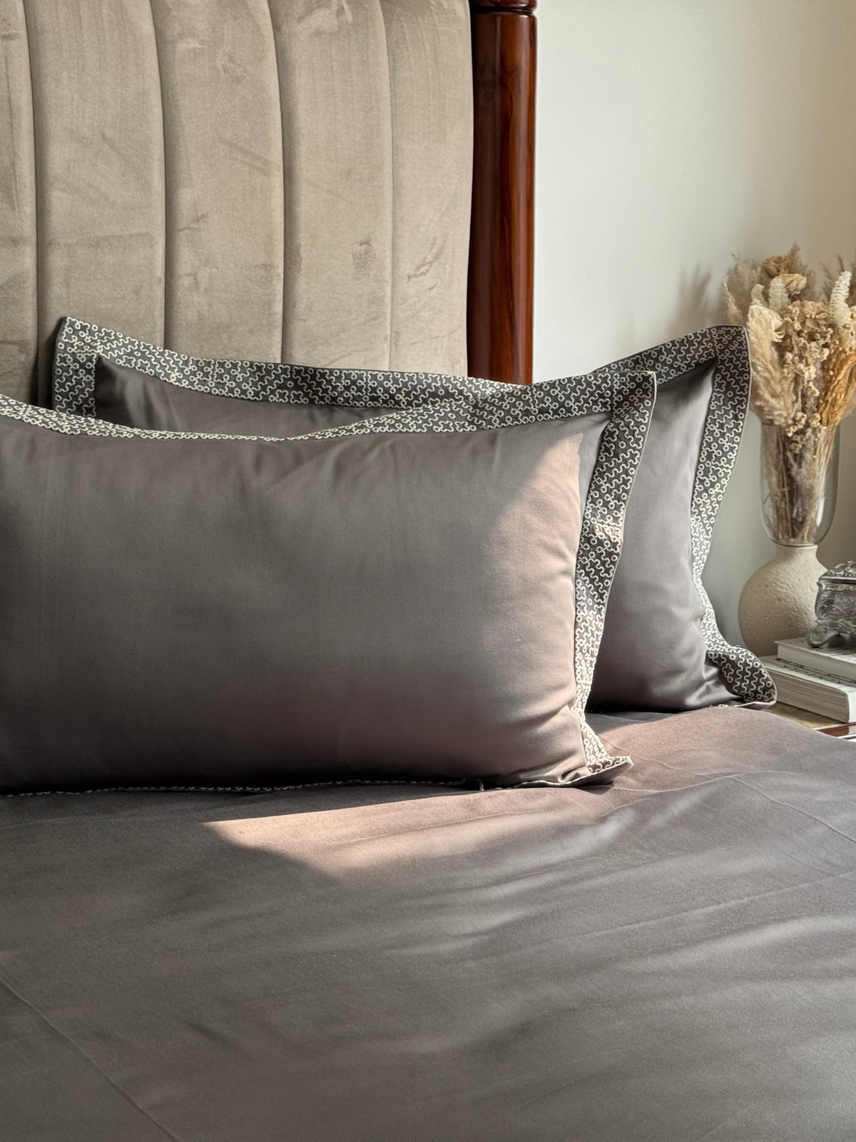Eden Elephant Grey Bedsheet Set