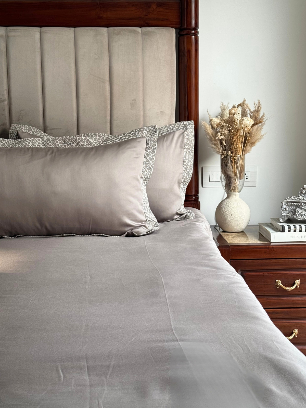 Eden Olive Grey Bedsheet Set