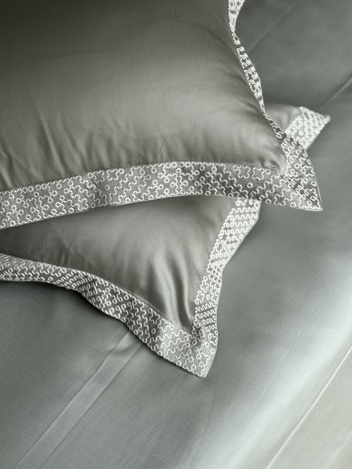Eden Sage Green Bedsheet Set
