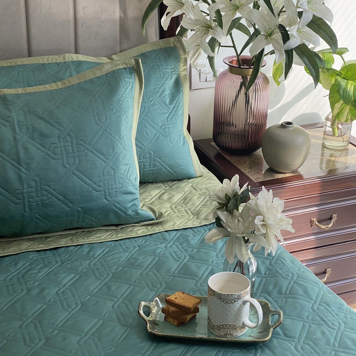 Quilted Turquoise and Lime Green Gizmo Reversible Bedspread