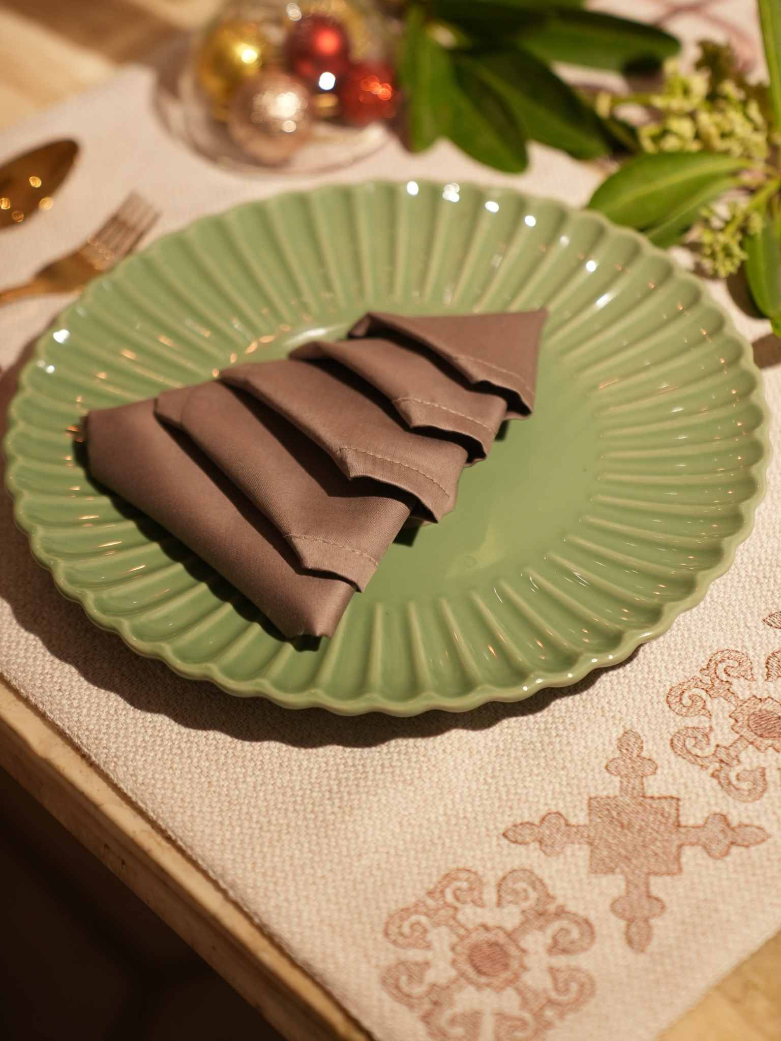 Geo Beige Table Linen - Set of 2 Placemats & 2 Napkins