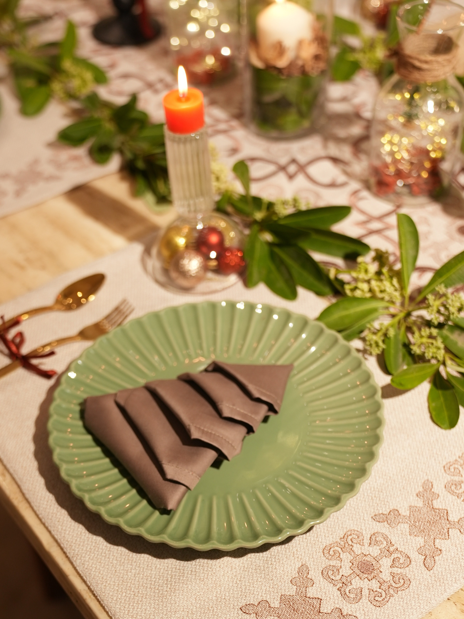 Geo Beige Table Linen - Set of 2 Placemats & 2 Napkins