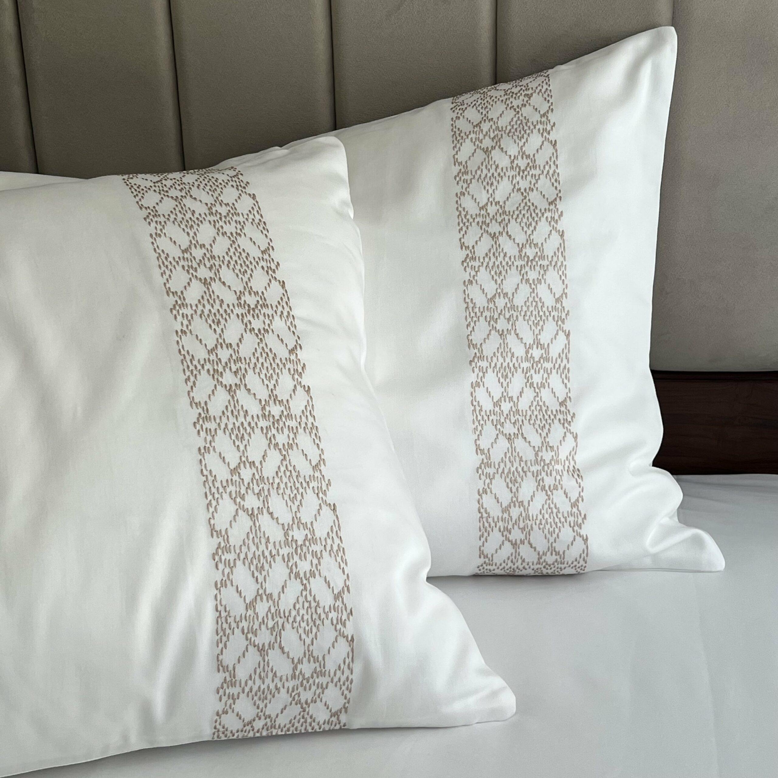 Trinket White Pillow Covers (Set of 2)