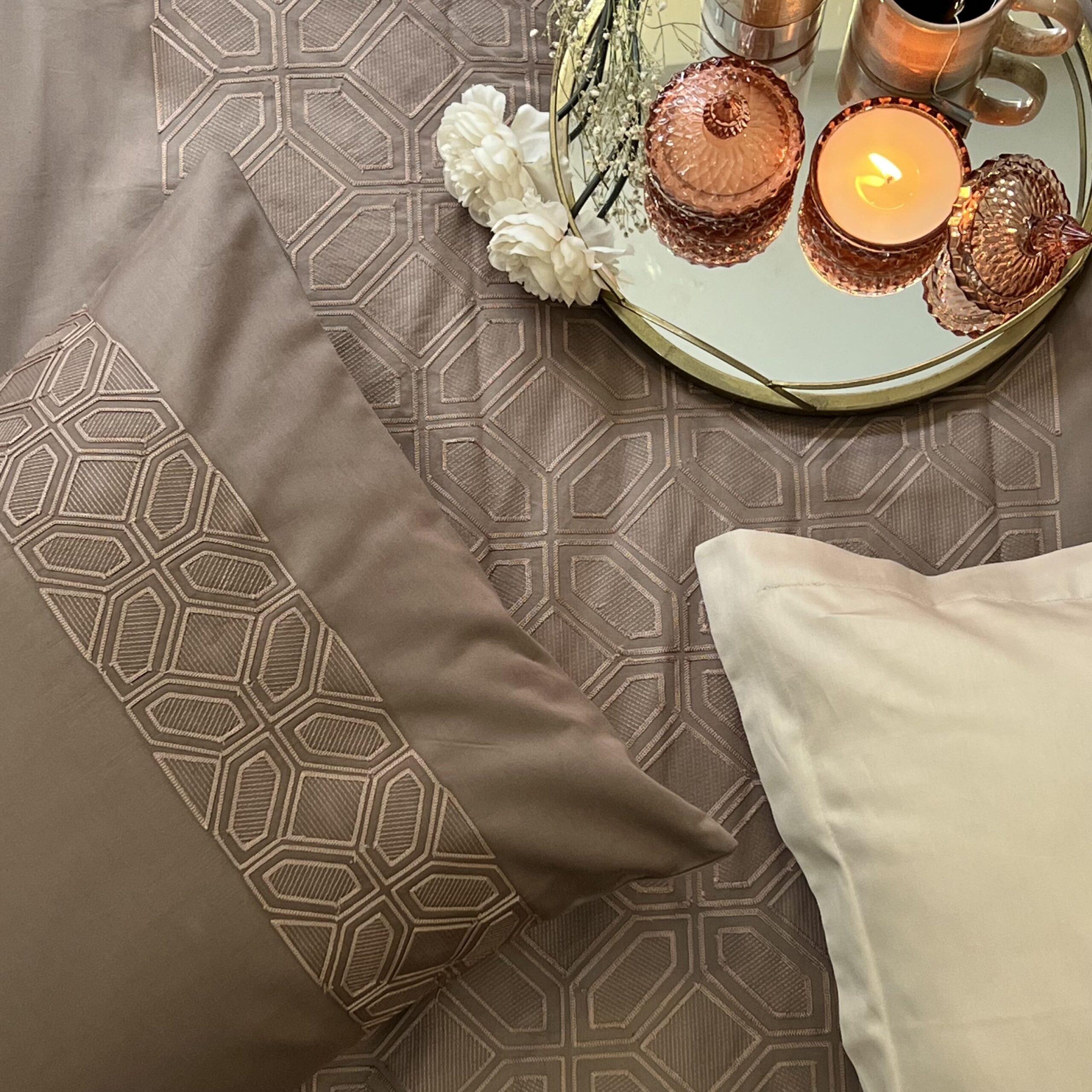 Arc Taupe Syona Duvet Cover