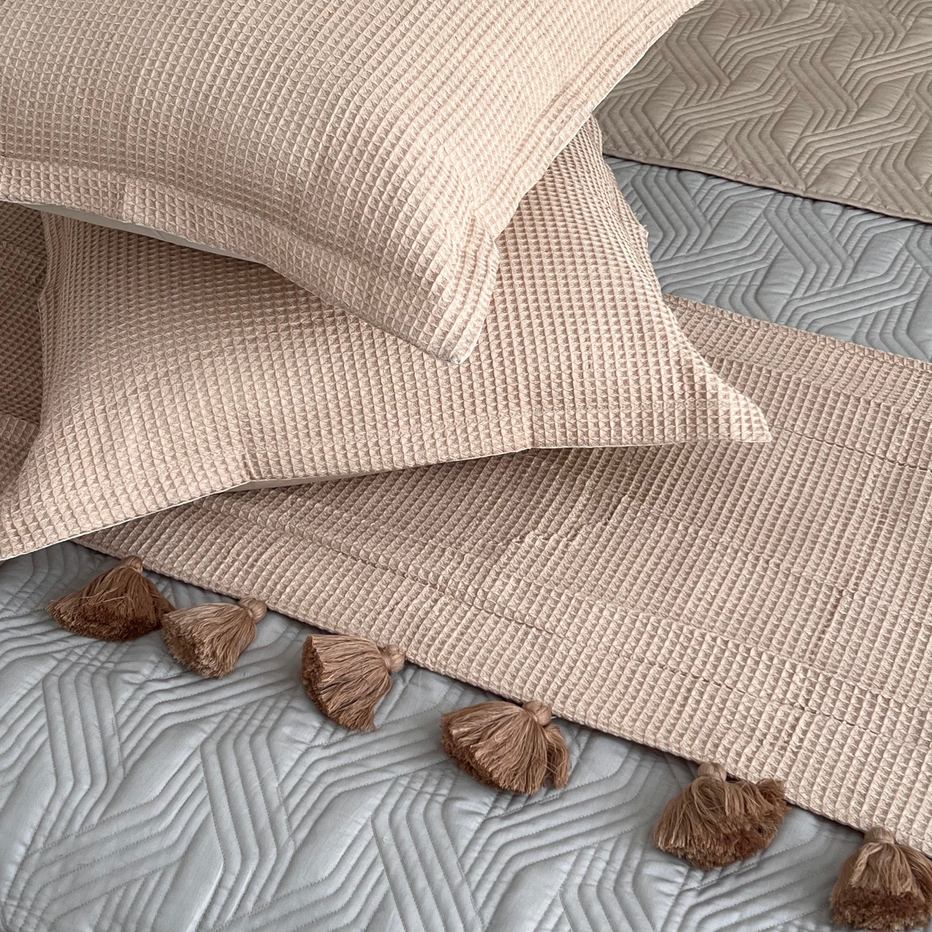 Honeycomb Oats Beige Textured Woven Bed Runner with Tassels & Matching Euro Shams (Set of 03)