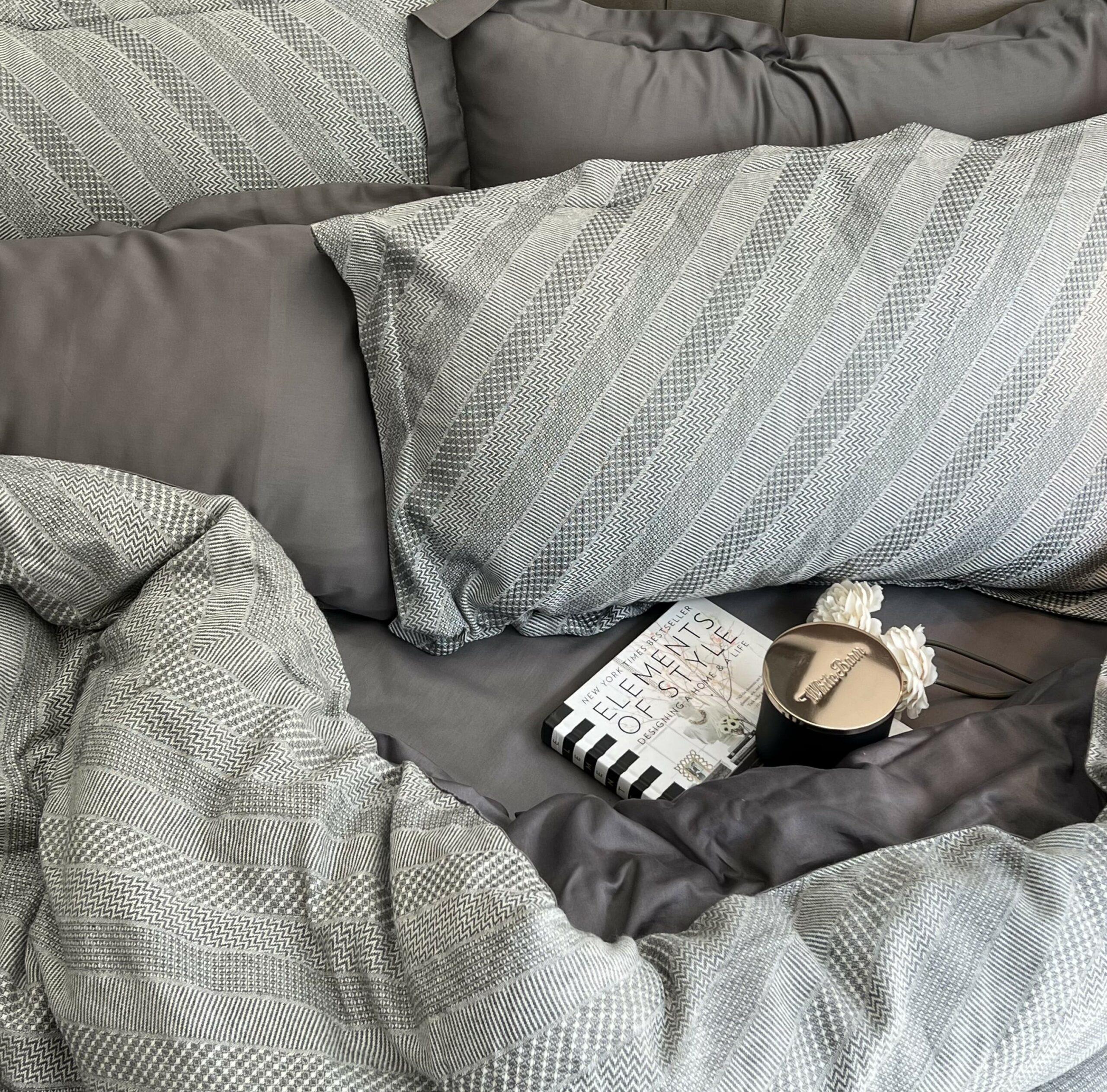 Pointed Twill Grey Woven Duvet Cover Set