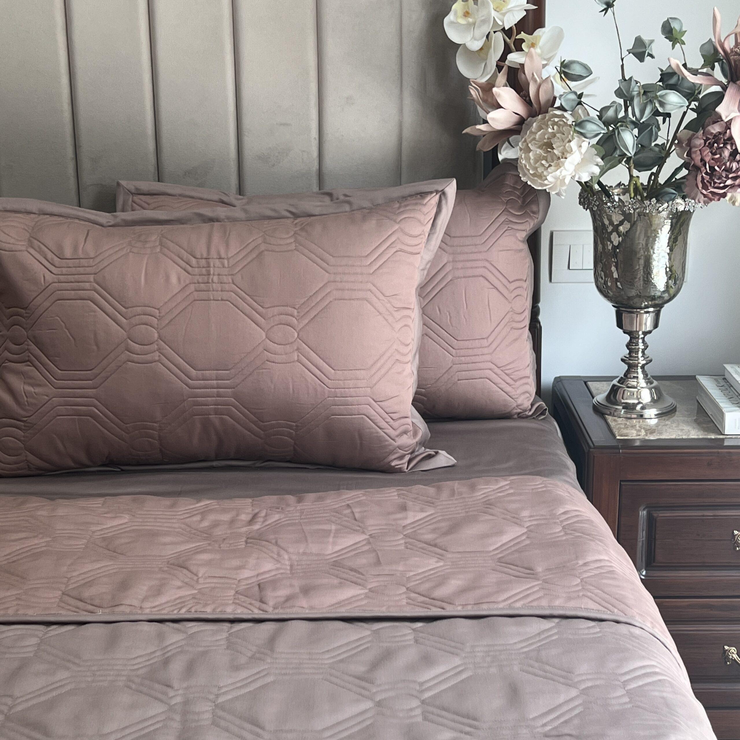 Quilted Brandy Rose And Taupe Instar Reversible Bedspread