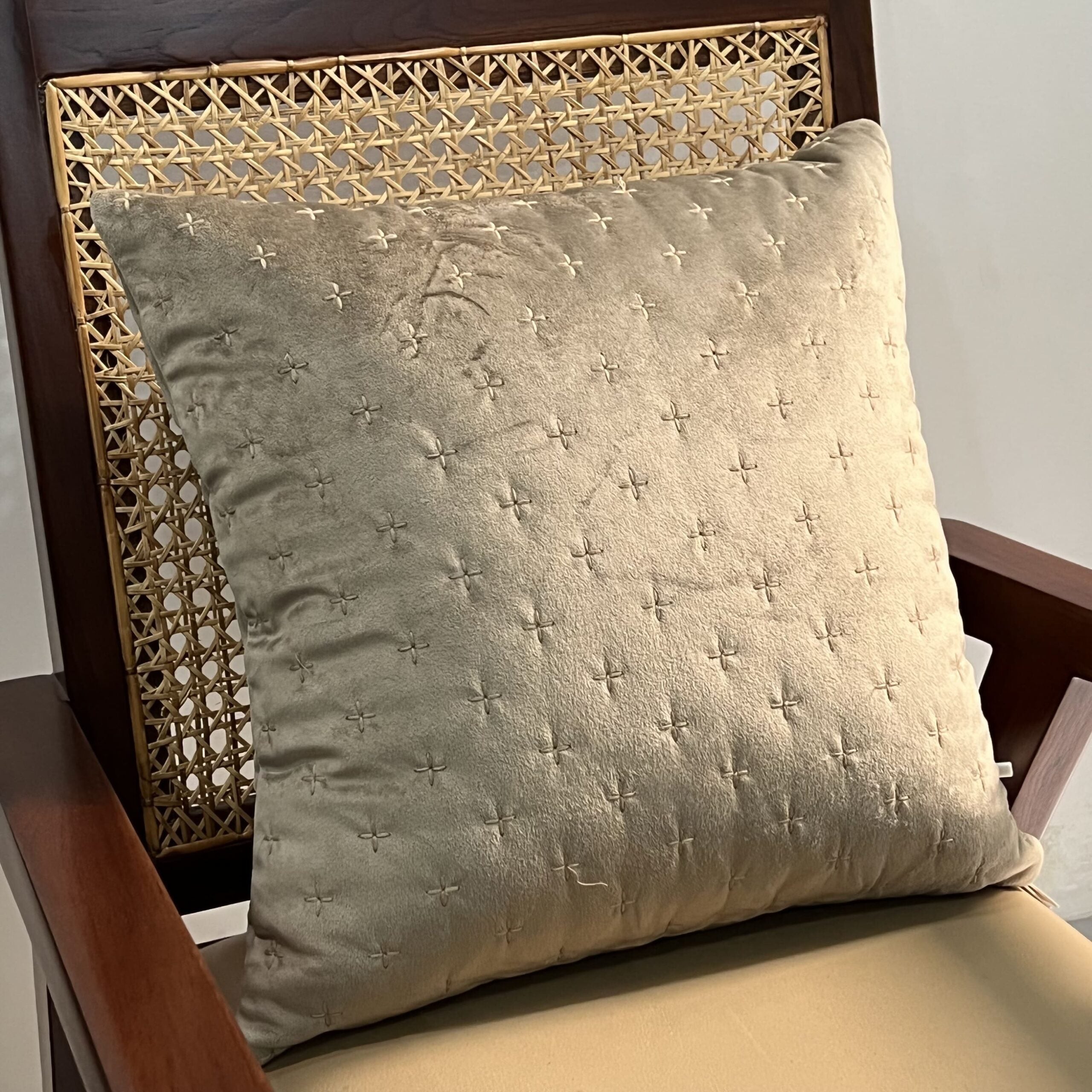 Decorative Sparkle Rose Gold Velvet Cushion Cover 16x16
