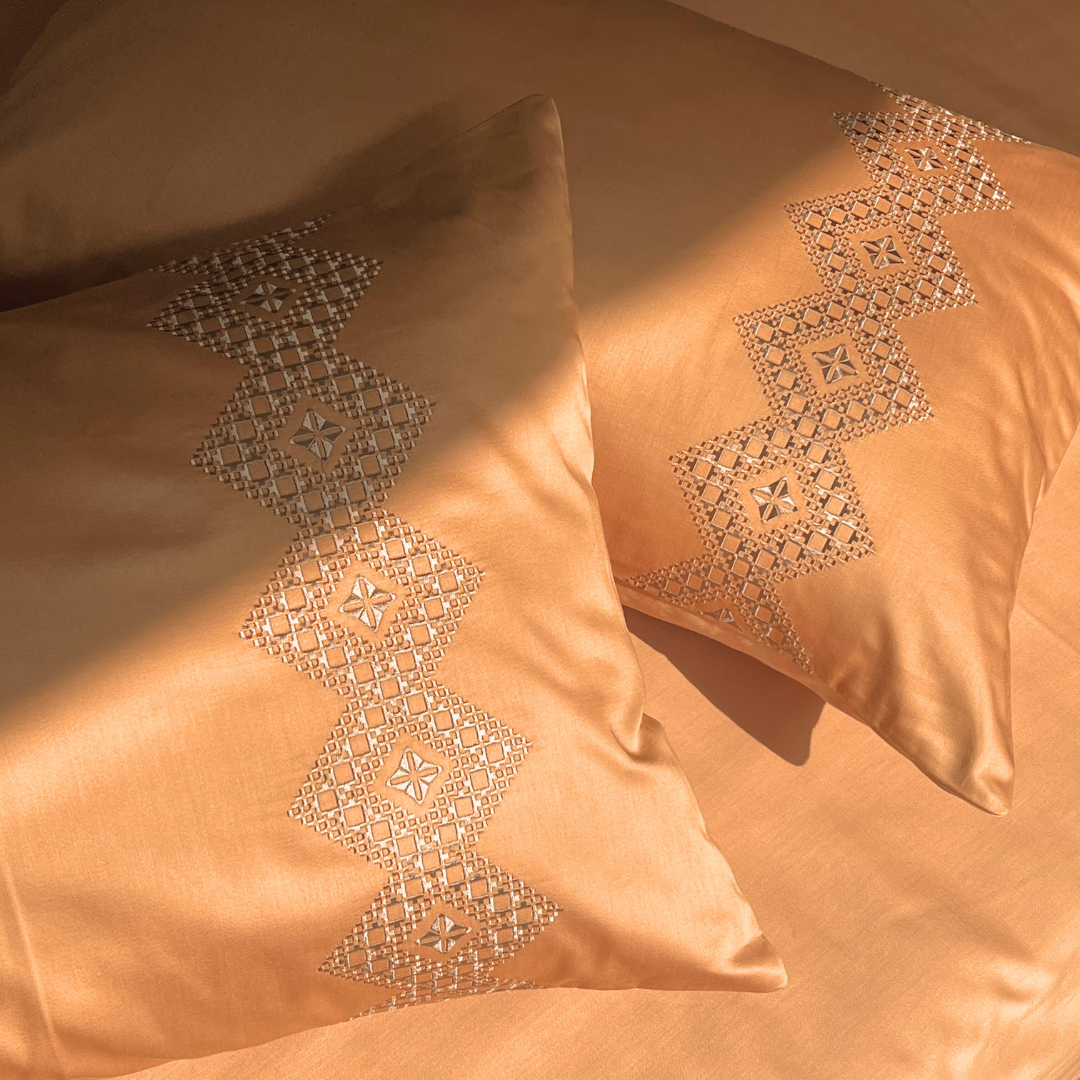 Iris Honey Mustard Dreams Bedsheet