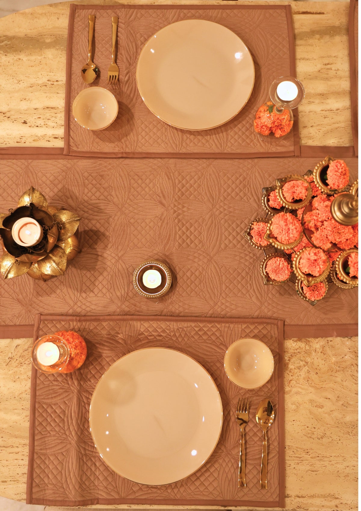 Lindo Buff Velvet Quilted Table Linen Set (7 PC Set)