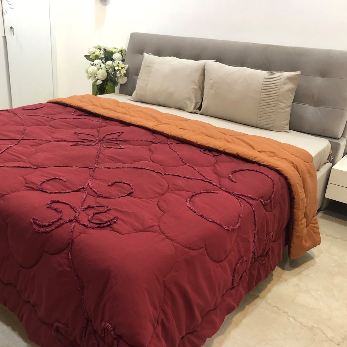Tufted Double Bed Reversible Micro Quilt