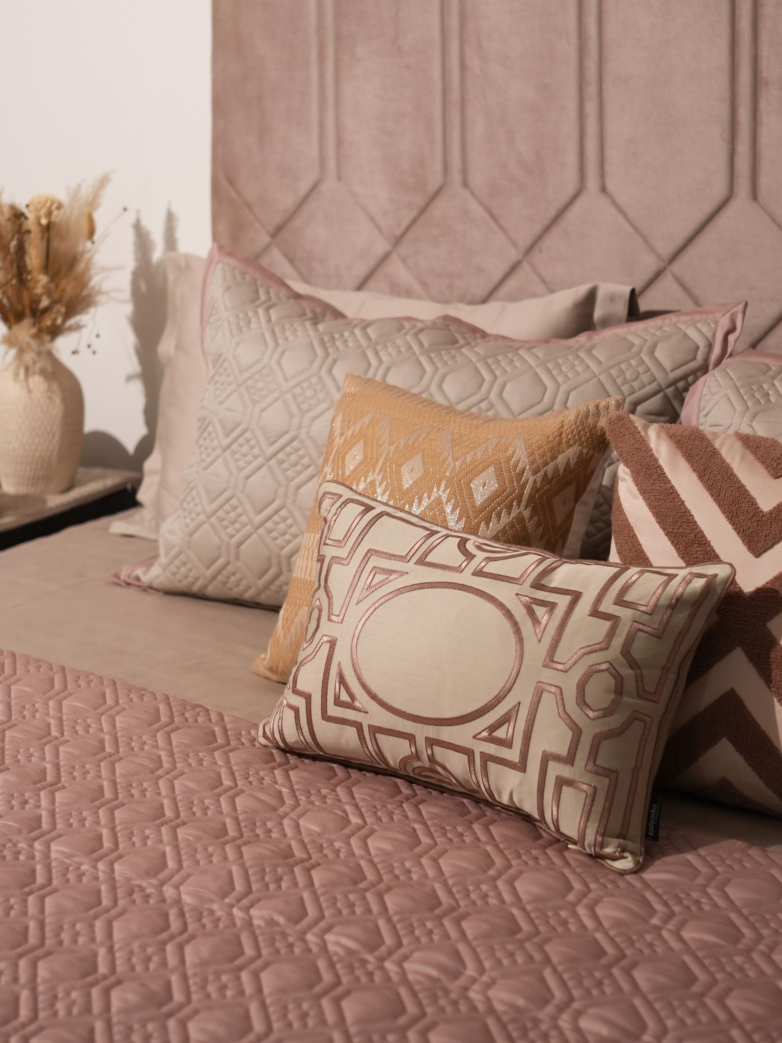 Malta Beige And Old Rose Cotton Rich Trousseau Set (10 PC Set)