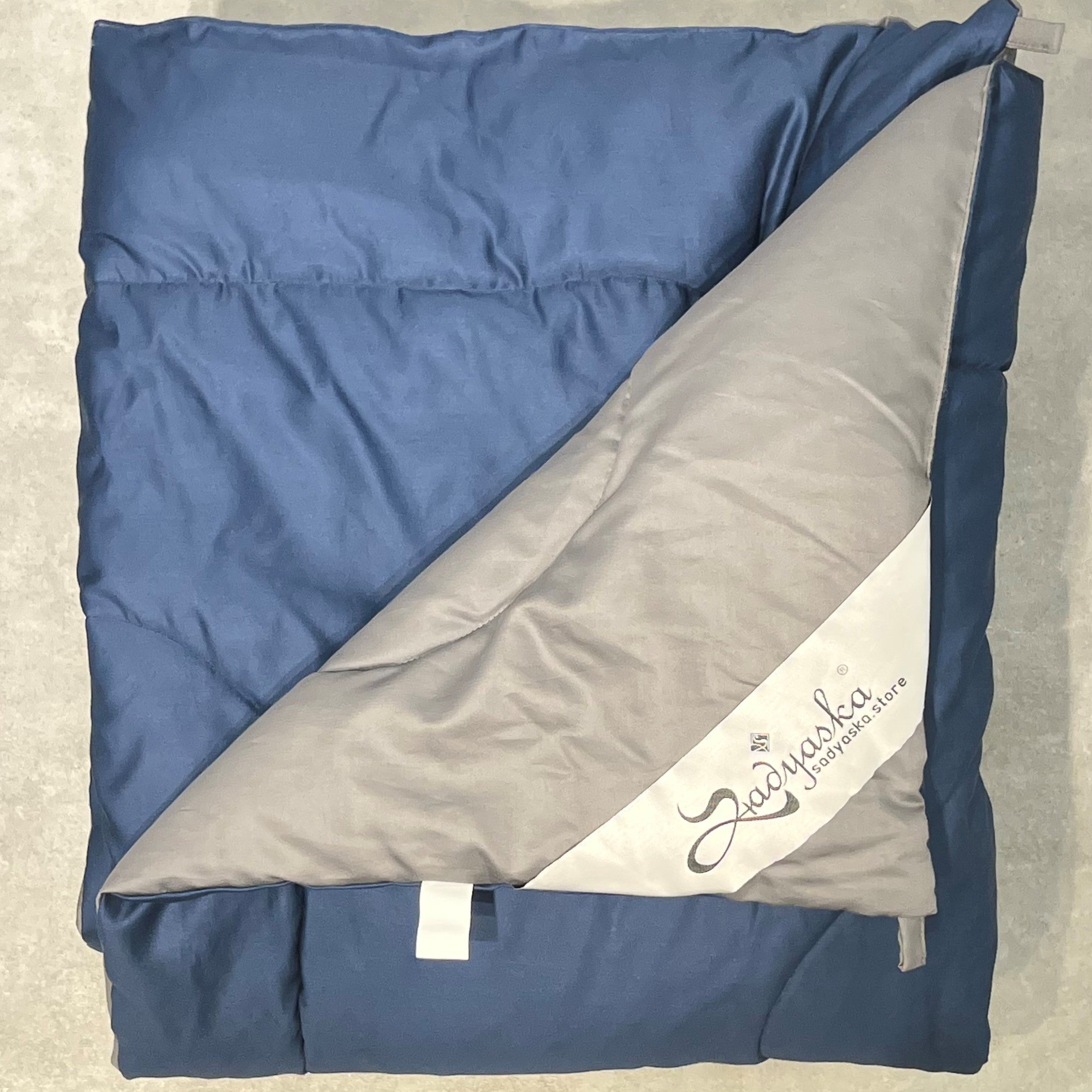 Navy and Dark Grey 1000TC Cotton Rich Reversible Downfill Quilt