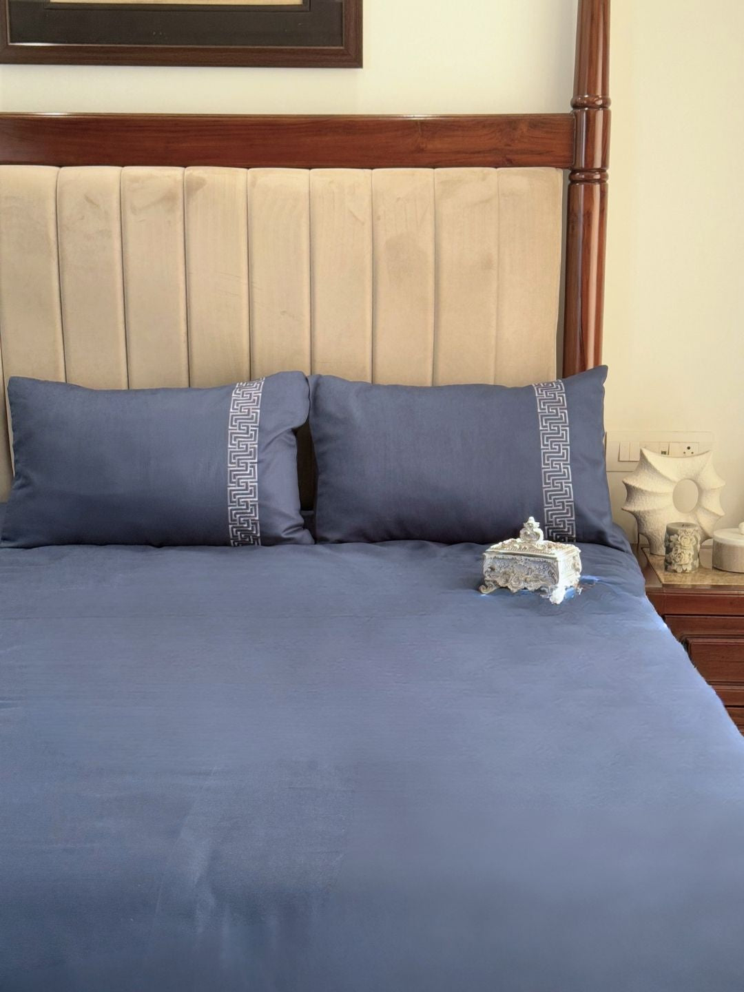 1000TC Cotton Rich Ariana Navy Syona Bedsheet Set