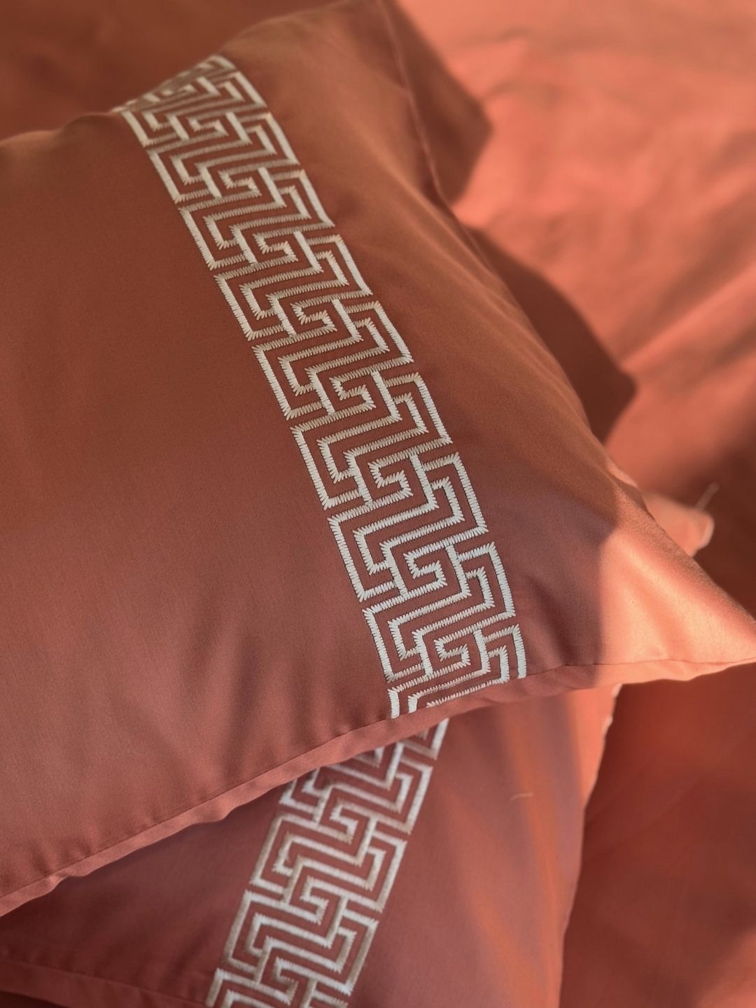 1000TC Cotton Rich Ariana Terracotta Syona Bedsheet Set