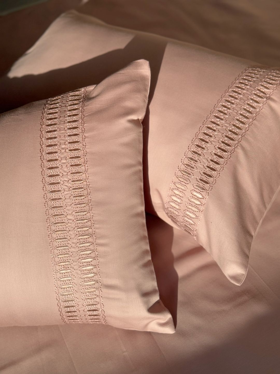 1000TC Cotton Rich Ella Old Rose Syona Bedsheet Set