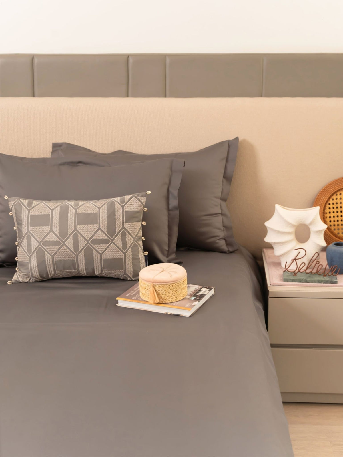 Frost Elephant Grey Treasure Bedsheet Set