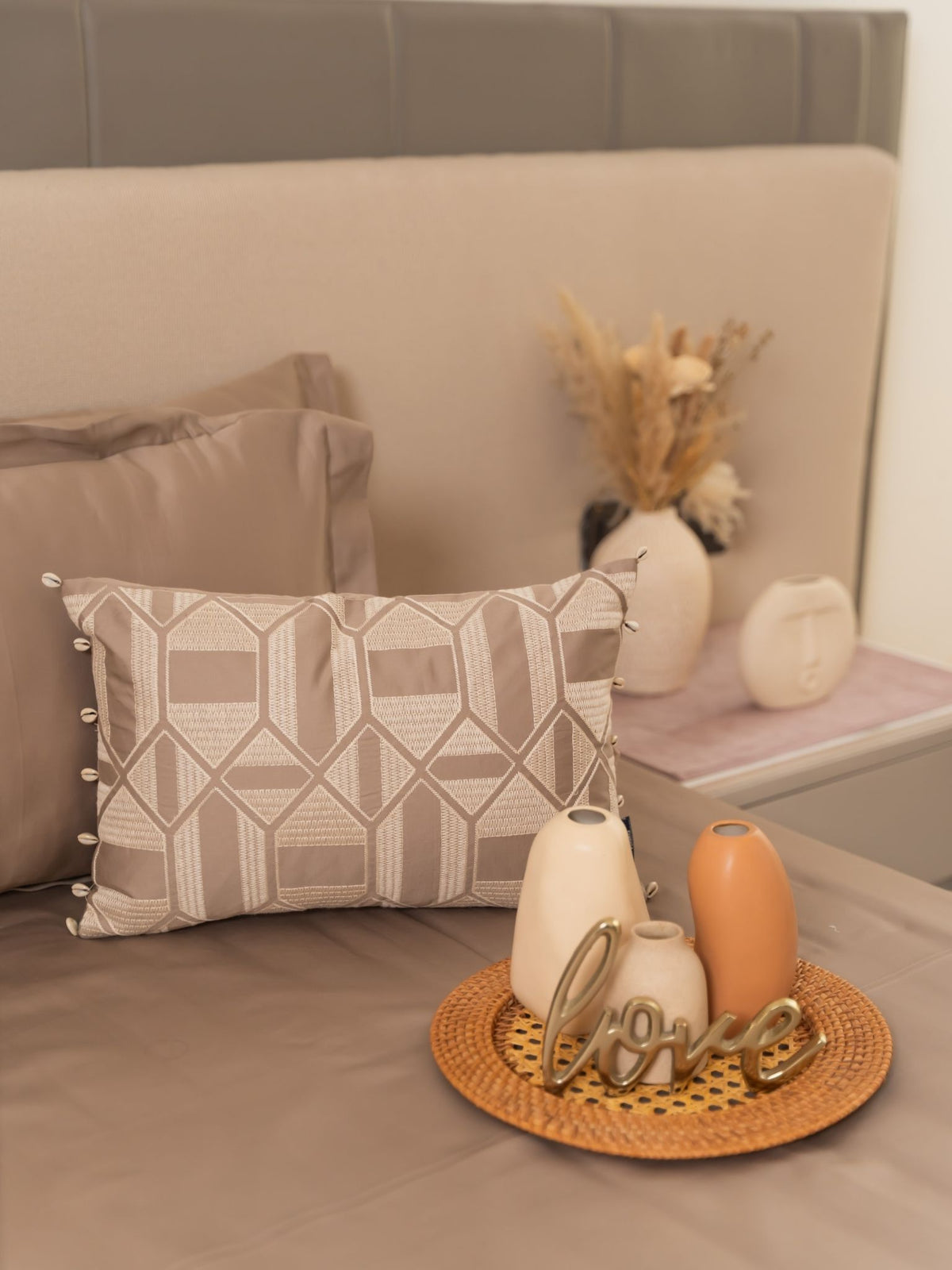 Frost Mocha Treasure Bedsheet Set